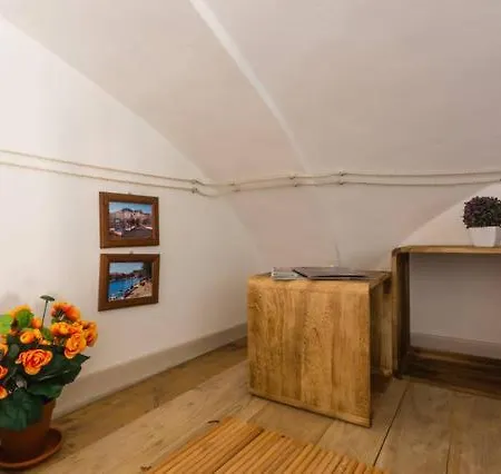 Il Borgo E6368 * Bosa