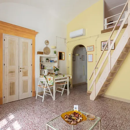 Il Borgo S9702 Locazione Turistica Affitti Brevi بوسا