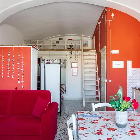 شقة Il Borgo S9702 Locazione Turistica Affitti Brevi