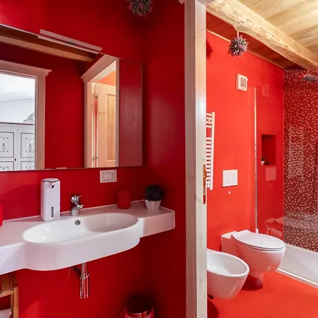 شقة Il Borgo S9702 Locazione Turistica Affitti Brevi *